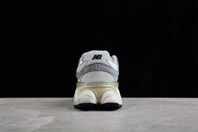 Tênis New Balance 9060 Rain Cloud Grey