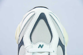 Tênis New Balance 9060 Sea Salt New Spruce Dark Arctic Grey