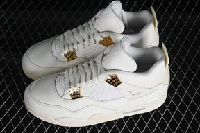 Tênis Air Jordan 4 Metallic Gold