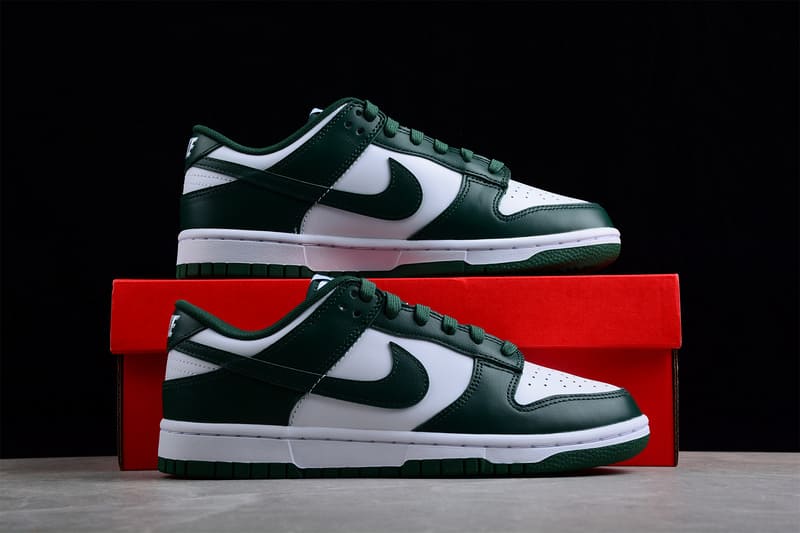Tênis Nike Dunk Low Michigan State