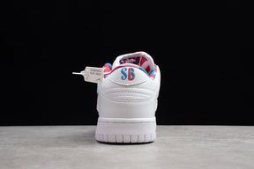 Tênis Nike SB Dunk Low Parra White