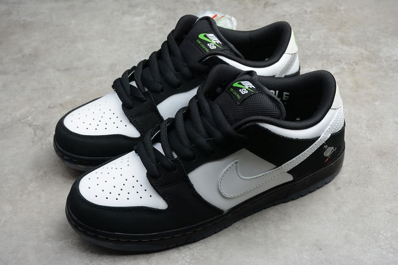 Tênis Nike SB Dunk Low Panda Pigeon