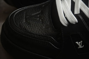 Tênis Louis Vuitton LV Trainer Black