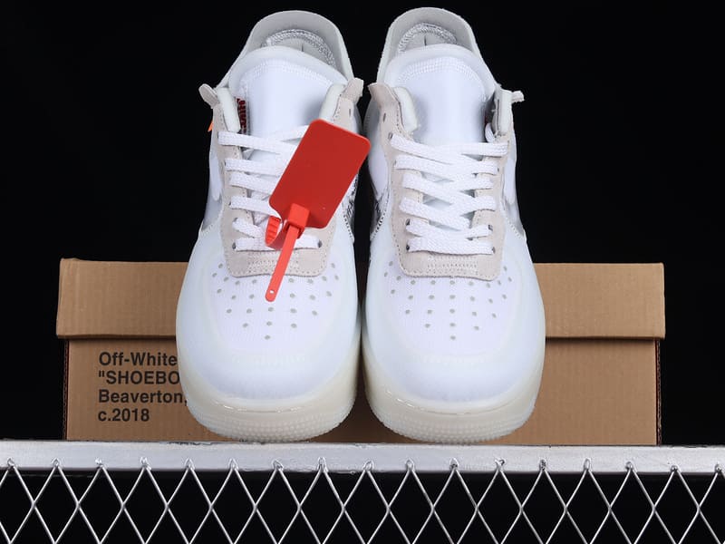 Tênis Nike Air Force 1 Low Off-White
