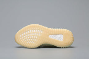 Tênis Adidas Yeezy 350 V2 Butter
