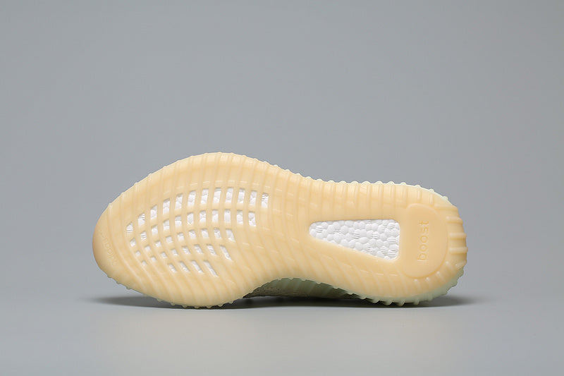 Tênis Adidas Yeezy 350 V2 Butter