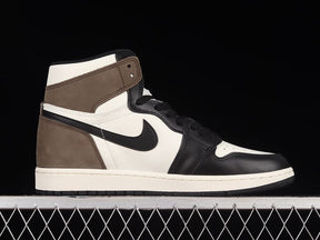Tênis Air Jordan 1 High Dark Mocha