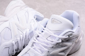 Tênis New Balance 9060 Triple White