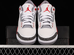 Tênis Air Jordan 3 Fire Red