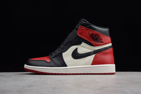 Tênis Air Jordan 1 High OG 'Bred Toe'