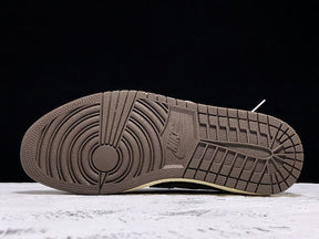 Tênis Air Jordan 1 Low Travis Scott Cactus Jack