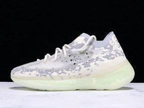 Tênis Adidas Yeezy 380 Alien