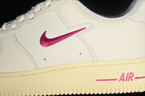 Tênis Nike Air Force 1 Low Coconut Milk Playful Pink