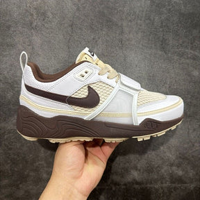 Tênis Nike Zoom Field x Travis Scott Jaxx Chocolate