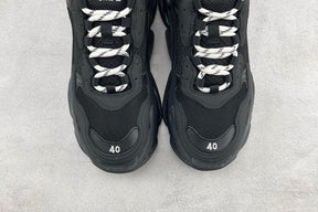 Tênis Balenciaga Triple S Triple Black