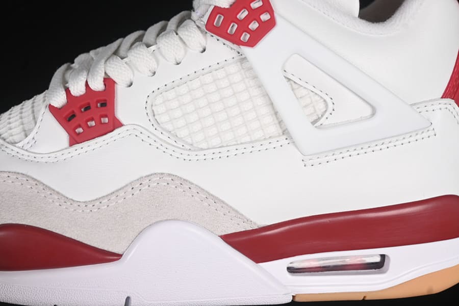 Tênis Air Jordan 4 Retro x Nike SB Varsity Red