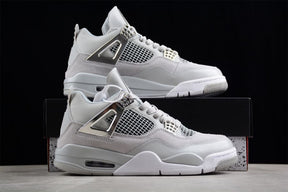 Tênis Air Jordan 4 Frozen Moments