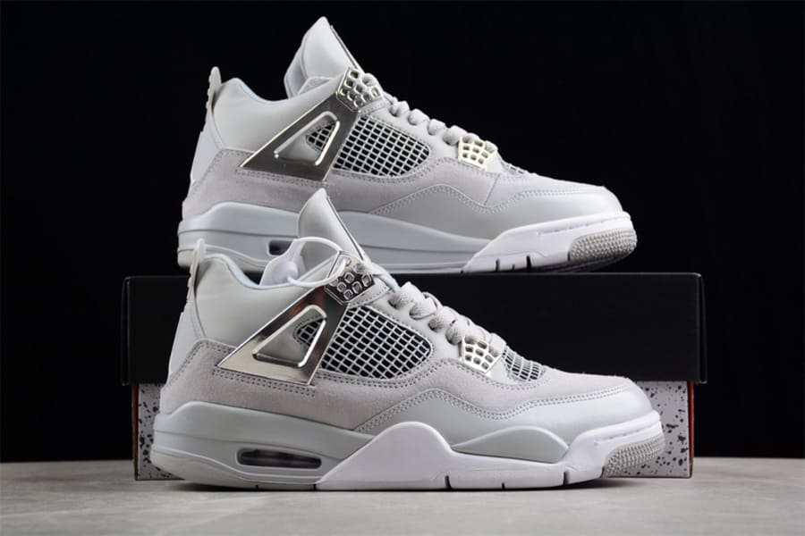 Tênis Air Jordan 4 Frozen Moments