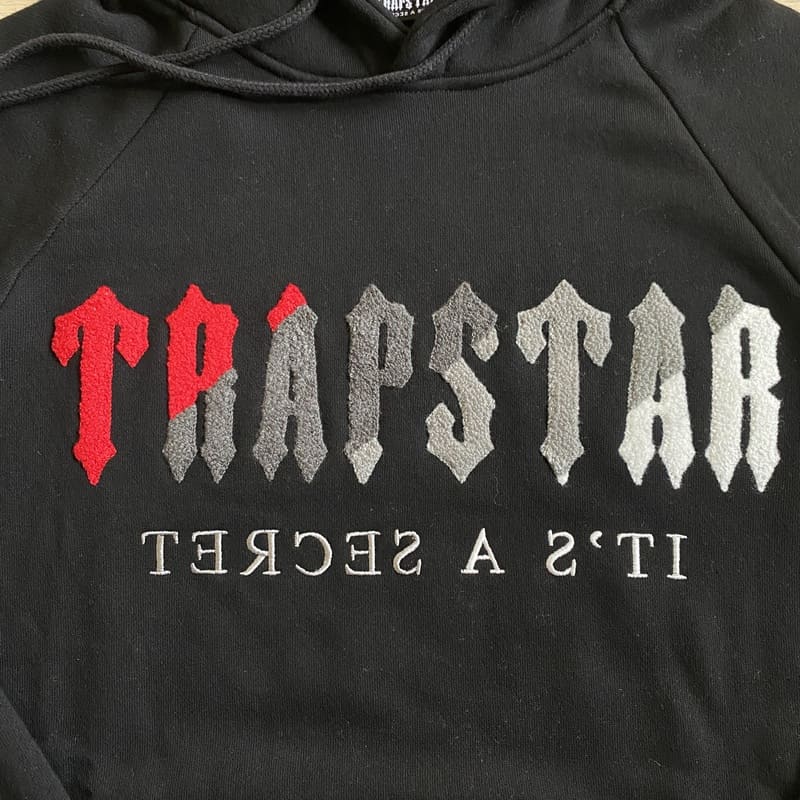 Conjunto Trapstar Chenille II