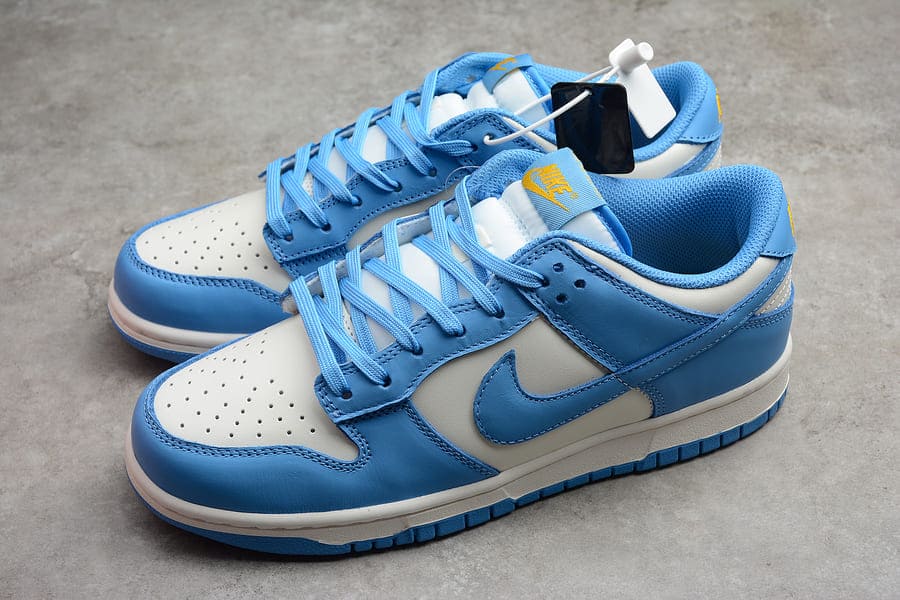 Tênis Nike Dunk Low Coast
