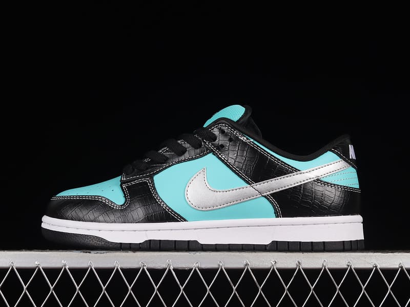 Tênis Nike Dunk Low Diamond Supply Co.