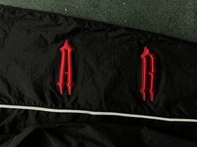 Conjunto Trapstar Irongate 2.0 Shellsuit Vermelho Preto