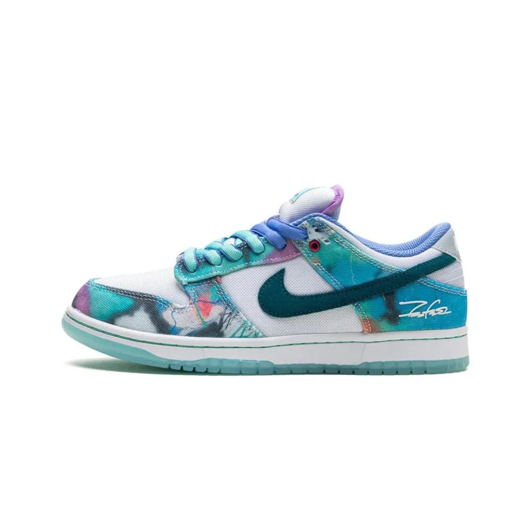 Tênis Nike SB Dunk Low Futura Laboratories Bleached Aqua