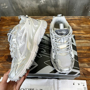 Tênis Off-White Be Right Back Grey Silver