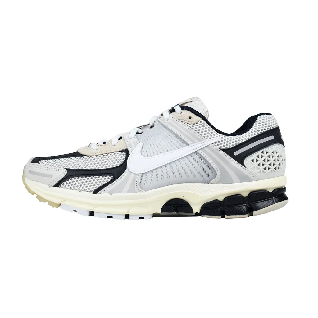 Tênis Nike Zoom Vomero 5 Supersonic