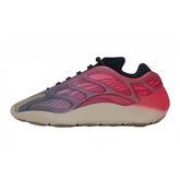 Tênis Adidas Yeezy 700 V3 Fade Carbon