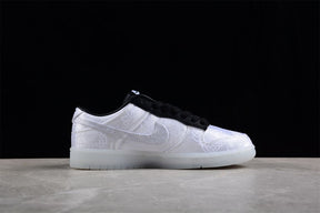 Tênis Nike Dunk Low Clot x Fragment Design