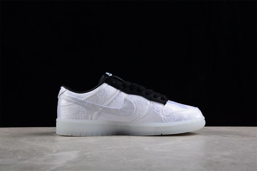 Tênis Nike Dunk Low Clot x Fragment Design