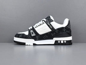 Tênis Louis Vuitton LV Trainer White Black