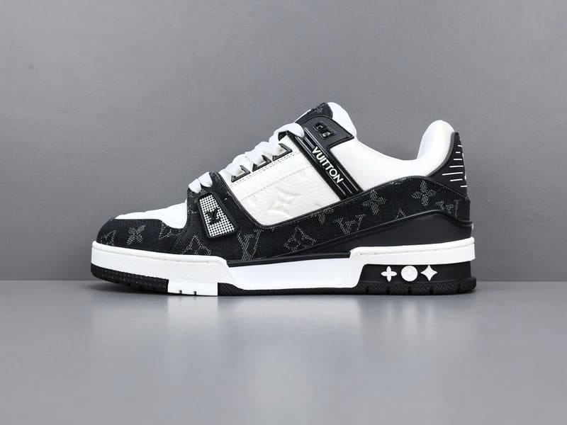 Tênis Louis Vuitton LV Trainer White Black