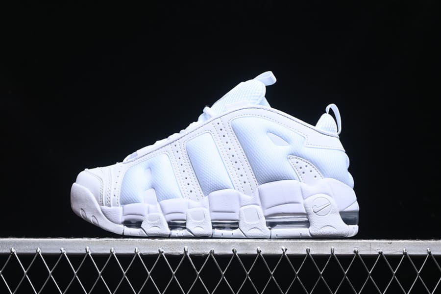 Tênis Nike Air More Uptempo Low Triple White