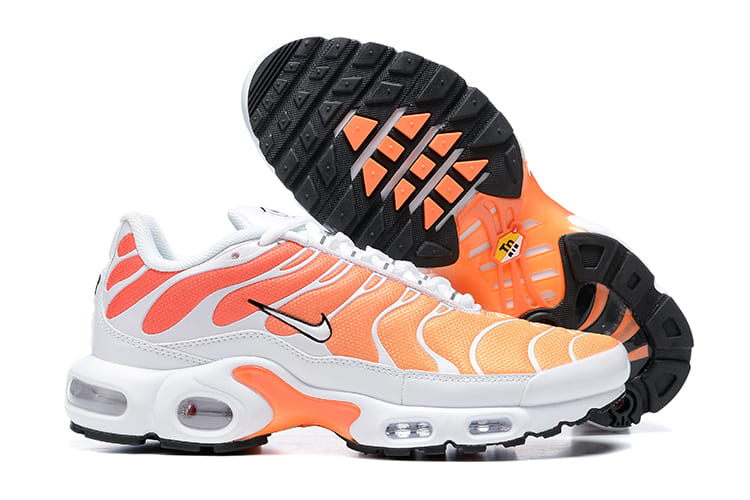 Tênis Air Max TN Plus White Sunrise