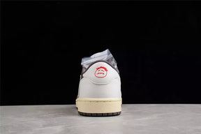 Tênis Air Jordan 1 Low x Travis Scott - Reverse Mocha