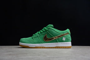 Tênis Nike Dunk Low SB "St Patrick's Day"