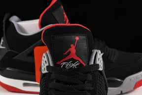 Tênis Air Jordan 4 Bred