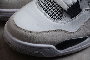 Tênis Air Jordan 4 Military Black
