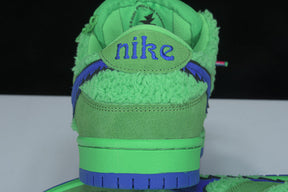 Tênis Nike SB Dunk Low Grateful Dead Bears Green