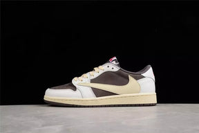 Tênis Air Jordan 1 Low x Travis Scott - Reverse Mocha