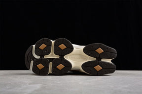 Tênis New Balance 9060 Workwear
