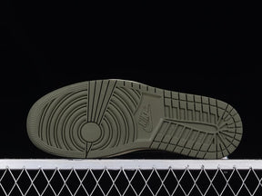 Tênis Air Jordan 1 Low x Travis Scott Olive