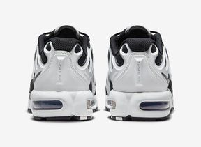 Tênis Air Max Plus TN Drift Yin Yang
