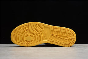 Tênis Air Jordan 1 High OG Pollen