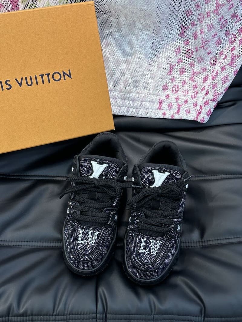 Tênis Louis Vuitton LV Trainer MaxI Black Crystal