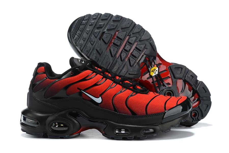 Tênis Air Max TN Plus "Deadpool"