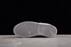 Tênis Jordan 1 Low x Union LA White Neutral Grey
