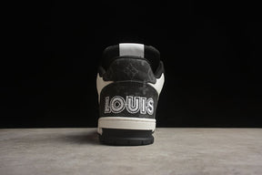 Tênis Louis Vuitton Trainer Black White